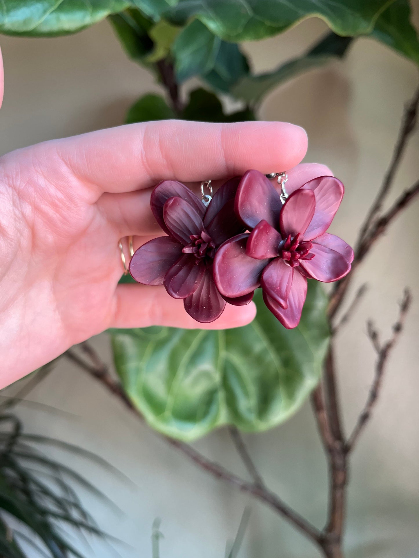 Maroon Magnolias